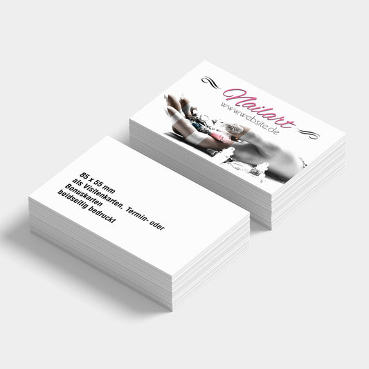 Visitenkarten Standard auf Tisch